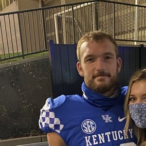 Meet your Posher, Dillon